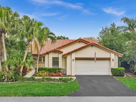 2158 Baton Rouge Weston FL 33326