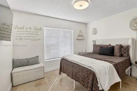 284 SW 180th Avenue Pembroke Pines FL 33029