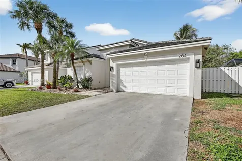 284 SW 180th Avenue Pembroke Pines FL 33029