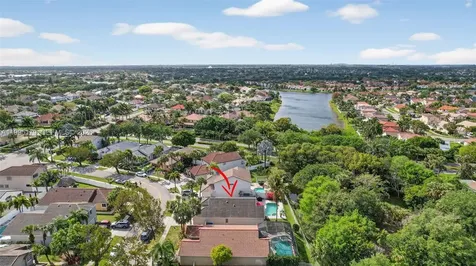 284 SW 180th Avenue Pembroke Pines FL 33029