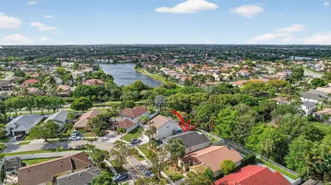 284 SW 180th Avenue Pembroke Pines FL 33029