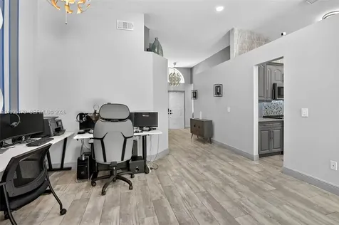 284 SW 180th Avenue Pembroke Pines FL 33029