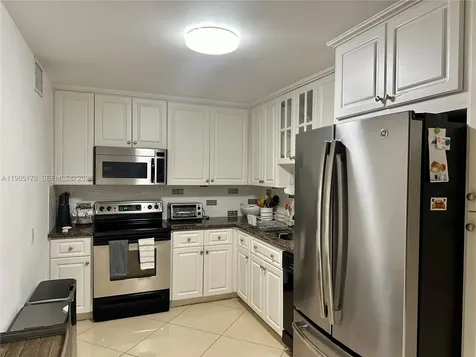 100 Bayview Drive Sunny Isles Beach FL 33160