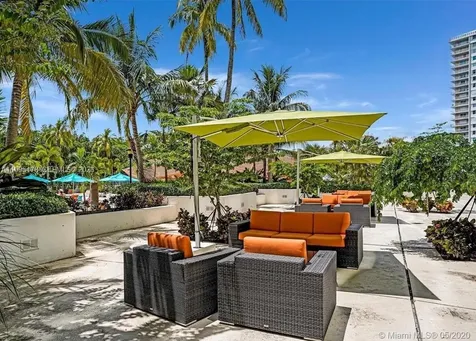 100 Bayview Drive Sunny Isles Beach FL 33160