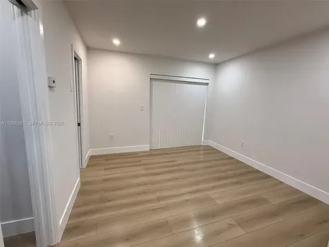 345 Michigan Avenue Miami Beach FL 33139