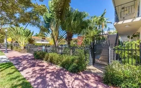 345 Michigan Avenue Miami Beach FL 33139