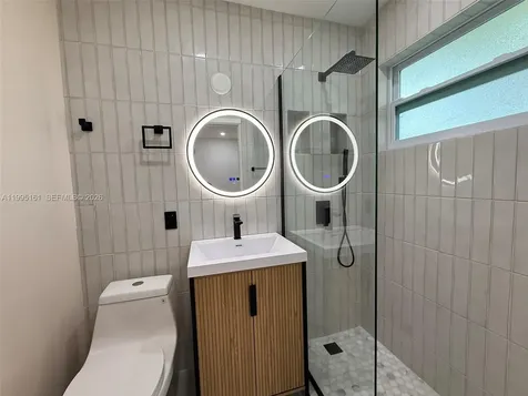 345 Michigan Avenue Miami Beach FL 33139