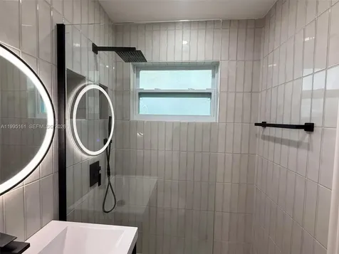 345 Michigan Avenue Miami Beach FL 33139