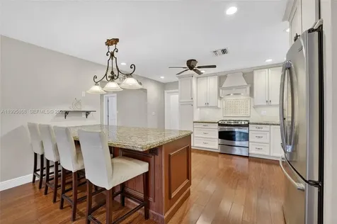 661 NW 66th Avenue Plantation FL 33317