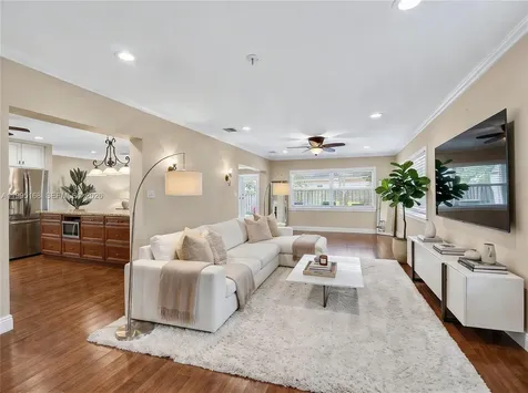 661 NW 66th Avenue Plantation FL 33317