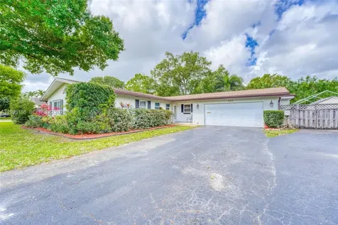 661 NW 66th Avenue Plantation FL 33317