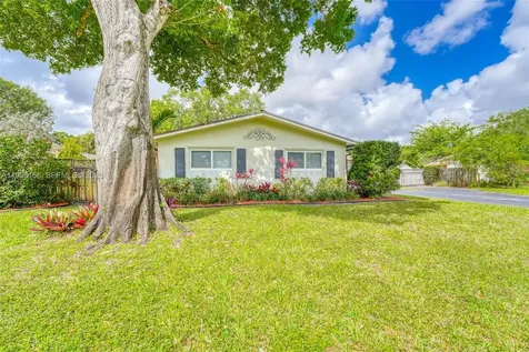 661 NW 66th Avenue Plantation FL 33317