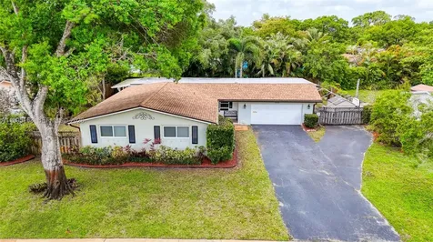 661 NW 66th Avenue Plantation FL 33317