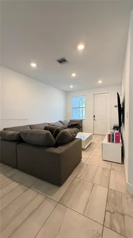 181 SW 170th Avenue Pembroke Pines FL 33027