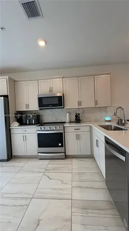 181 SW 170th Avenue Pembroke Pines FL 33027