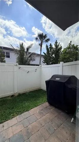181 SW 170th Avenue Pembroke Pines FL 33027