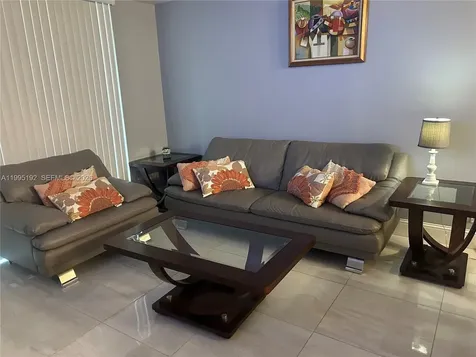 8900 Washington Boulevard Pembroke Pines FL 33025