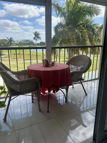 8900 Washington Boulevard Pembroke Pines FL 33025