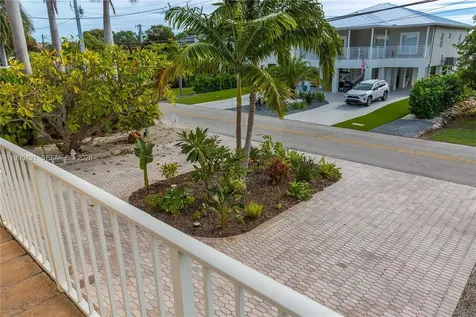 226 Corsair Road Duck FL 33050
