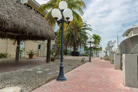 226 Corsair Road Duck FL 33050