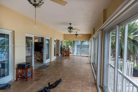 226 Corsair Road Duck FL 33050