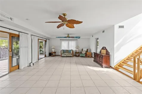 226 Corsair Road Duck FL 33050