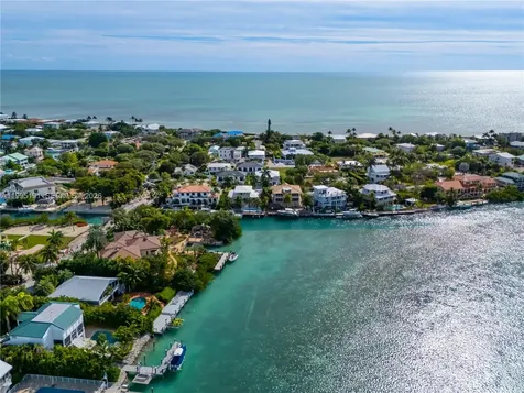 226 Corsair Road Duck FL 33050