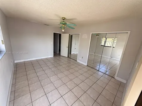 4191 W 18 Avenue Hialeah FL 33012