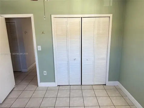 4191 W 18 Avenue Hialeah FL 33012