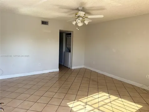 4191 W 18 Avenue Hialeah FL 33012