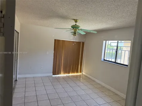 4191 W 18 Avenue Hialeah FL 33012