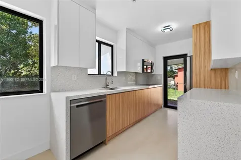 11530 SW 138th Street Miami FL 33176