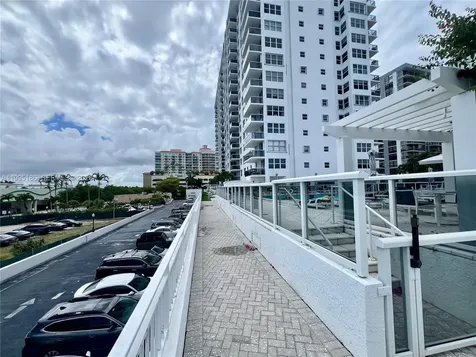 3015 N Ocean Boulevard Fort Lauderdale FL 33308