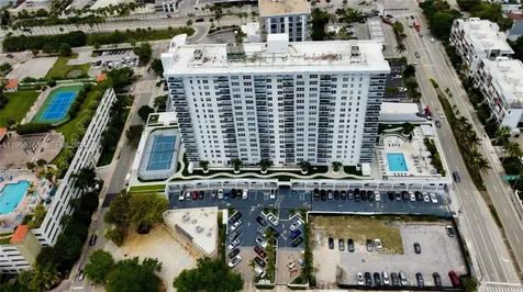 3015 N Ocean Boulevard Fort Lauderdale FL 33308