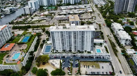 3015 N Ocean Boulevard Fort Lauderdale FL 33308