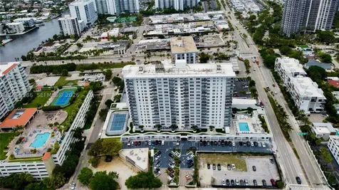 3015 N Ocean Boulevard Fort Lauderdale FL 33308