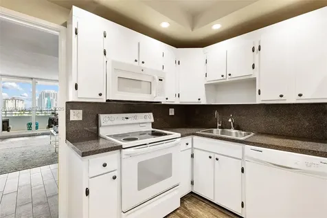 888 Intracoastal Drive Fort Lauderdale FL 33304