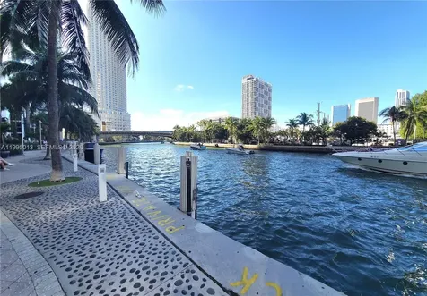 453 SW 2nd Street Miami FL 33130