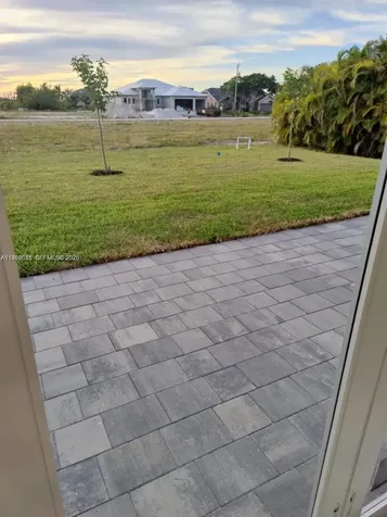 716 NW 37th Avenue Cape Coral FL 33993