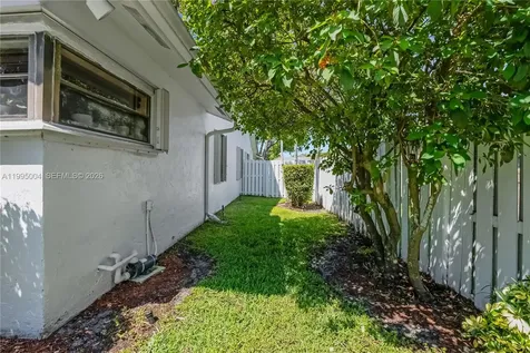 9600 NW 18th Street Plantation FL 33322