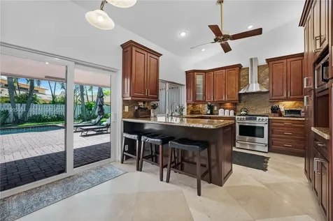9600 NW 18th Street Plantation FL 33322