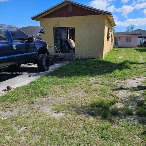 5735 SE Green Lane Stuart FL 34997