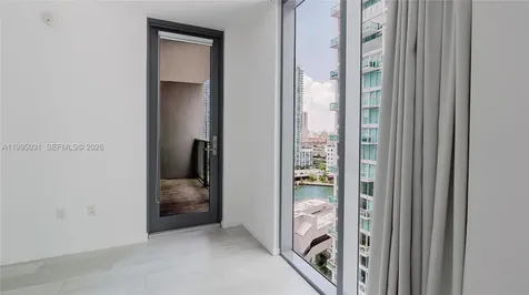 31 SE 6th Street Miami FL 33131