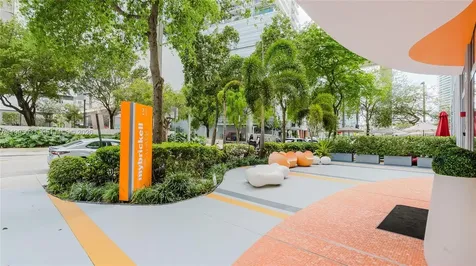 31 SE 6th Street Miami FL 33131