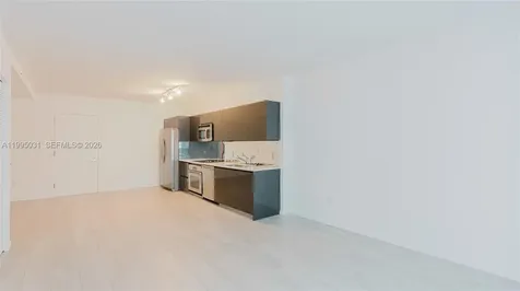 31 SE 6th Street Miami FL 33131