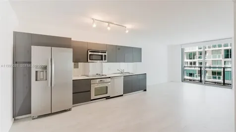 31 SE 6th Street Miami FL 33131