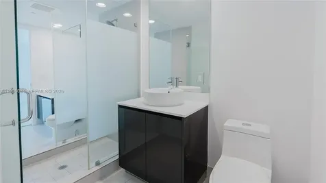 31 SE 6th Street Miami FL 33131
