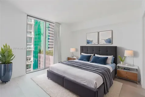 31 SE 6th Street Miami FL 33131