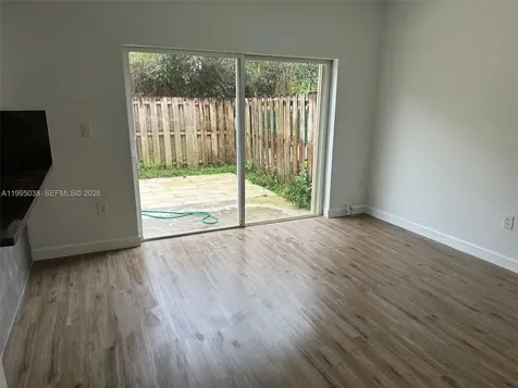 319 SE 20th Terrace Homestead FL 33033