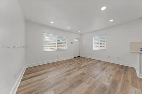 5727 SW 3rd Street Miami FL 33144